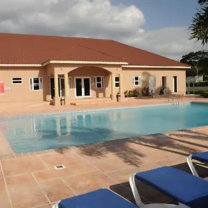 Villa Ochi Rios Drax Hall 3 Bed Sleeps 7 Exquisitely Fully Furnished, Ocho Rios
